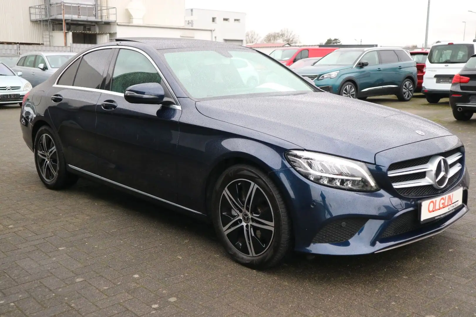 Mercedes-Benz C 200 Avantgarde *LED*PANO*NAVI*SHZ*LEDER* Bleu - 2