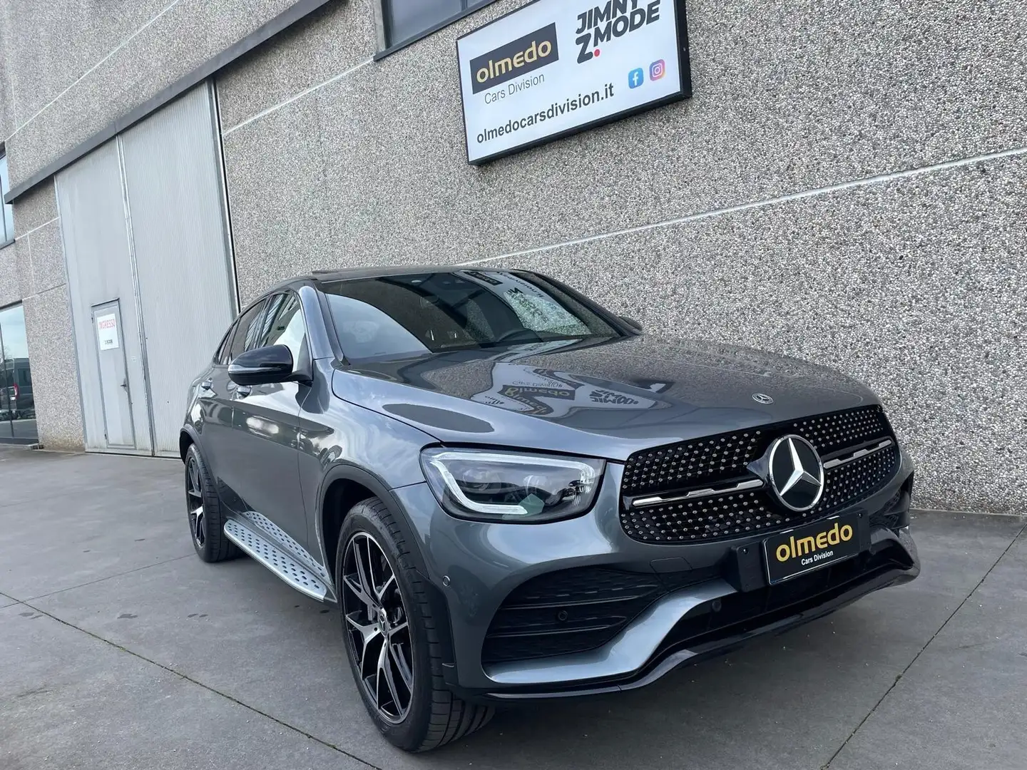 Mercedes-Benz GLC 300 GLC 300 d 4Matic Coupé Premium AMG Grau - 2