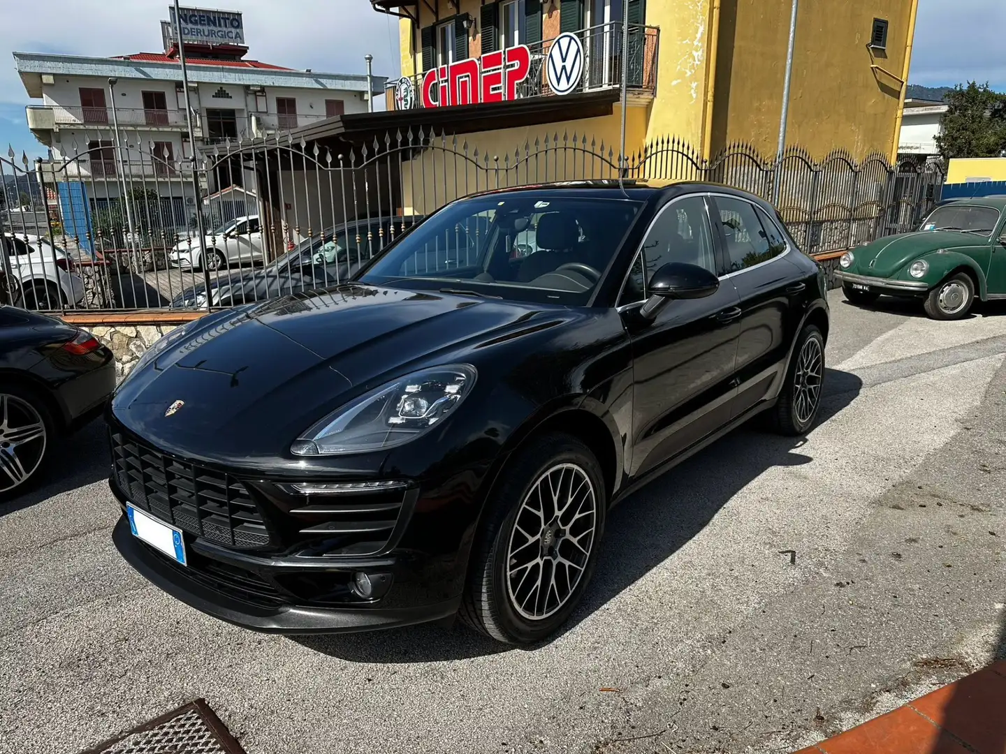Porsche Macan 2.0 Nero - 1