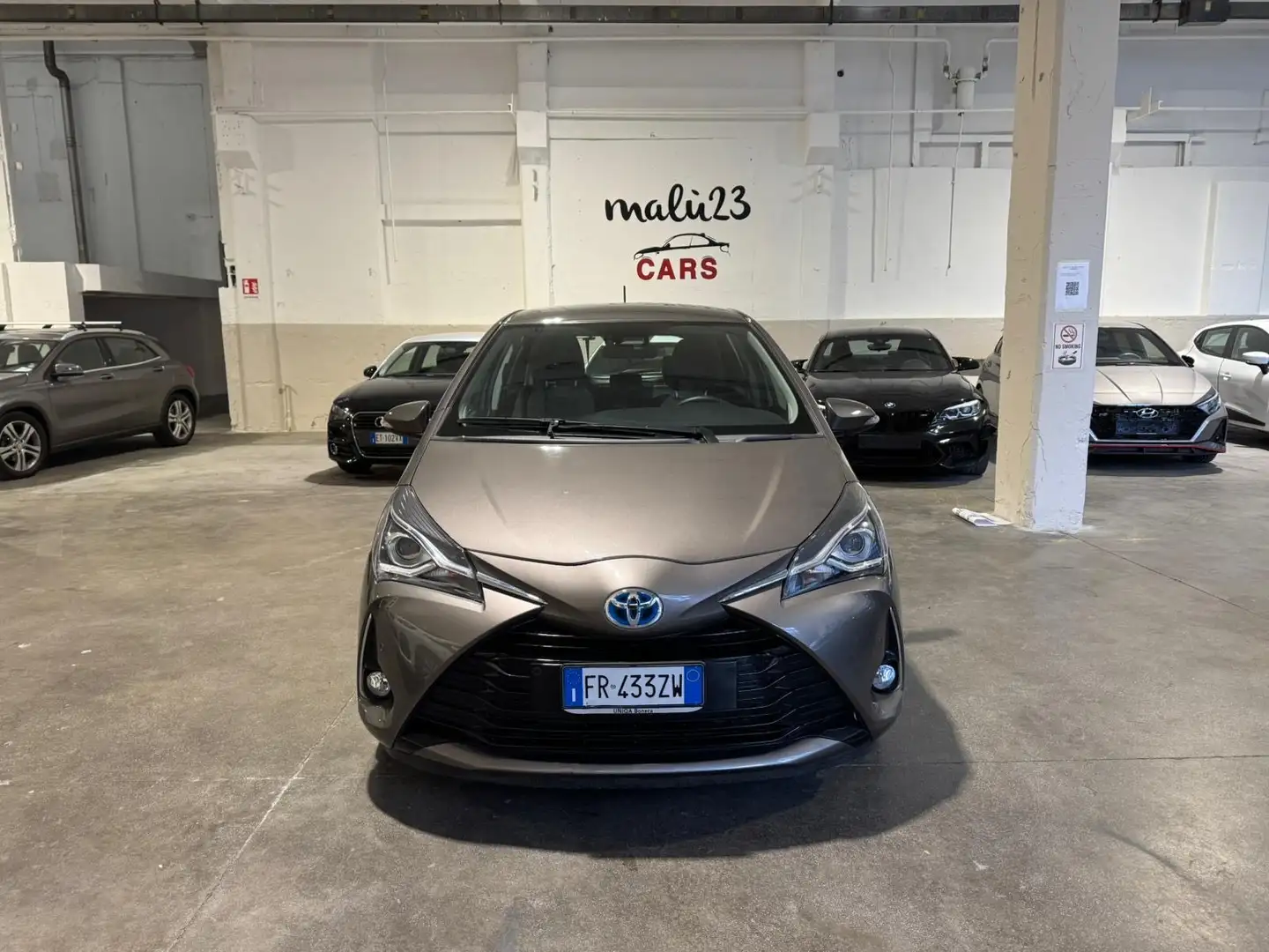 Toyota Yaris 5p 1.5h Style Bronzo - 1