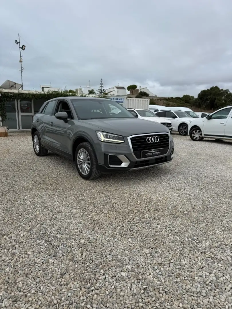 Audi Q2 30 TFSI Sport 85kW (4.75) Gris - 1