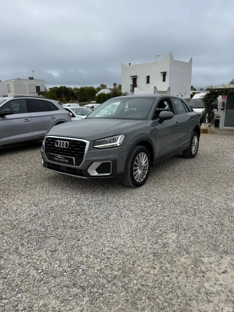Audi Q2 30 TFSI Sport 85kW (4.75) Gris - 2