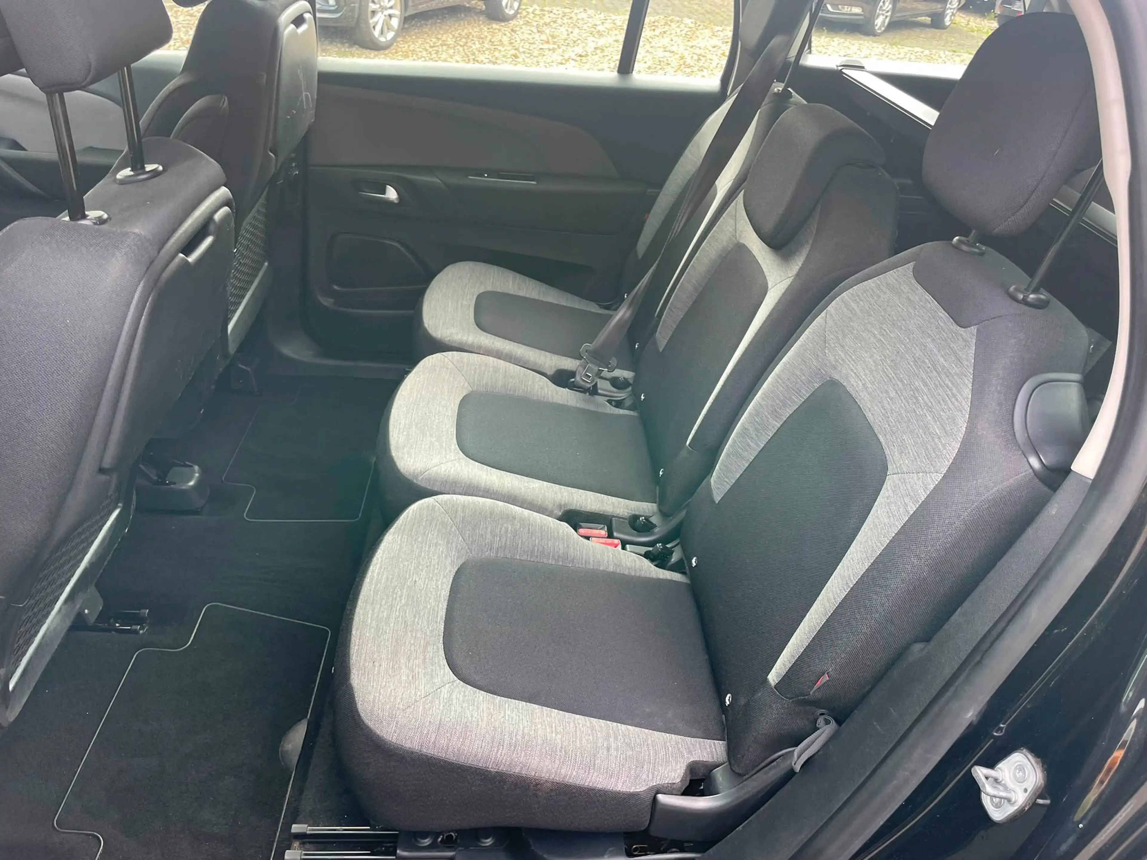 Citroen Grand C4 SpaceTourer Live Pack 7Sitzer  Navi PDC CarPlay SHZ — photo 11