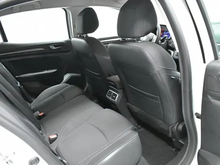Renault Mégane Business Blue dCi -SS 2021, foto 38