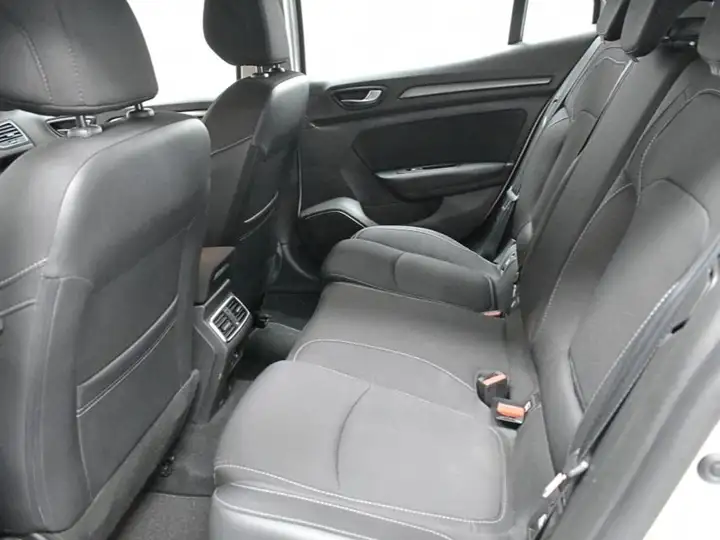 Renault Mégane Business Blue dCi -SS 2021, foto 26