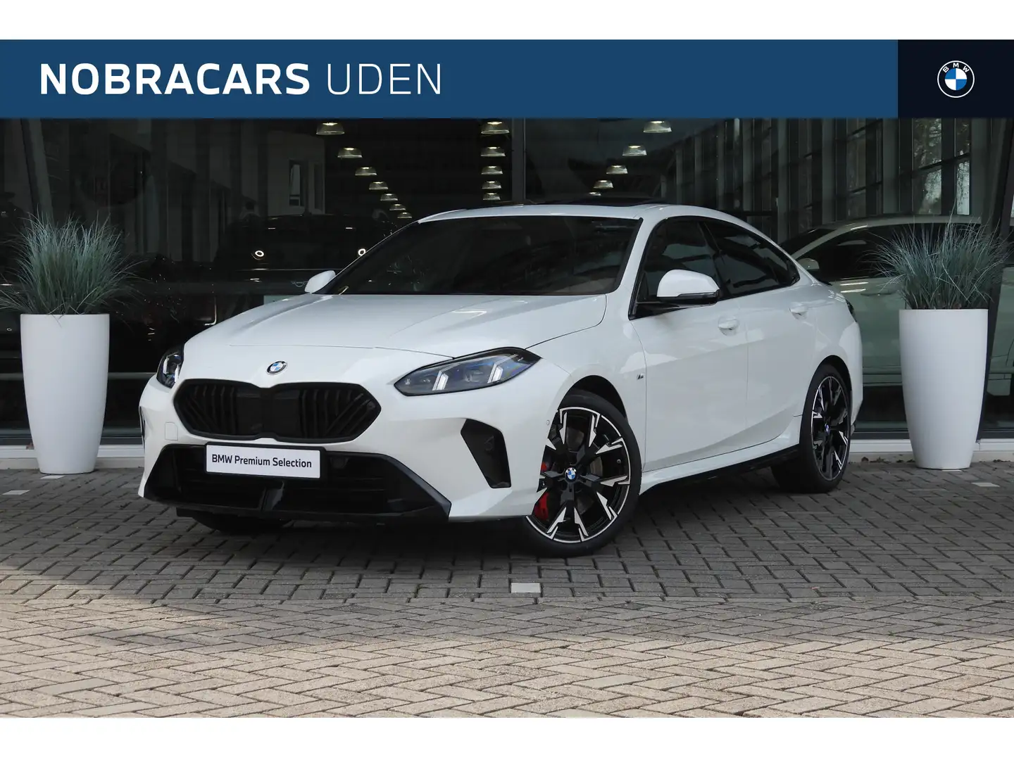 BMW 220 2 Serie Gran Coupé M Sport Automaat / Panoramadak Wit - 1