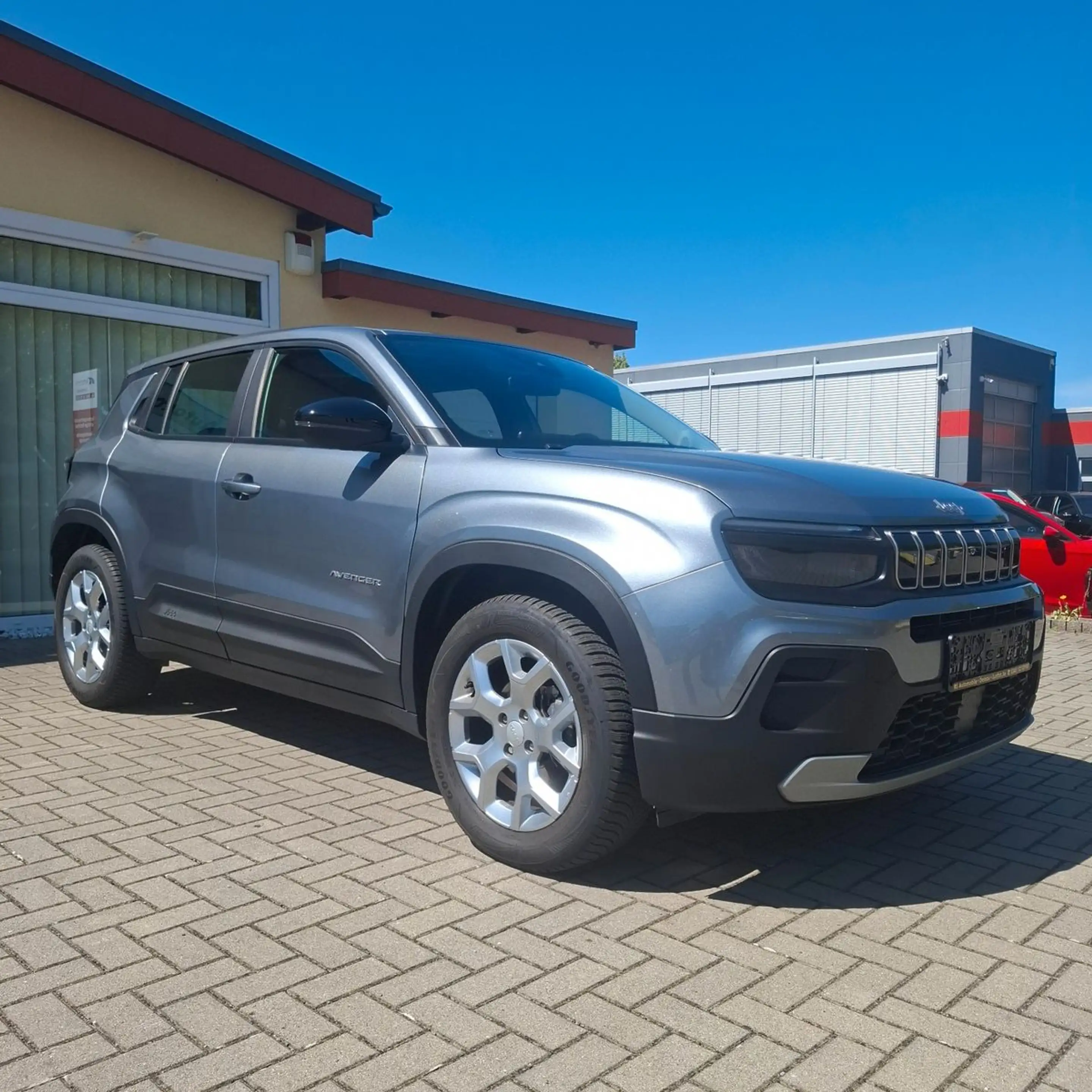 Jeep Avenger Altitude — photo 8