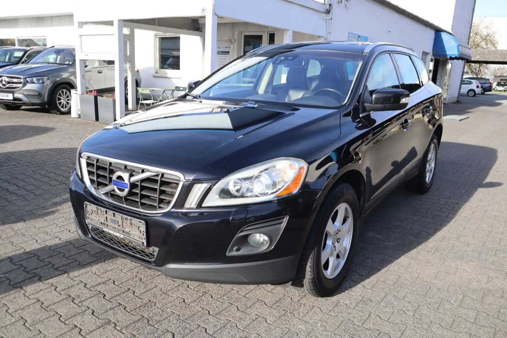 Volvo XC60 XC60 D5 AWD Summum|XENON|PANO|LEDER| - 1