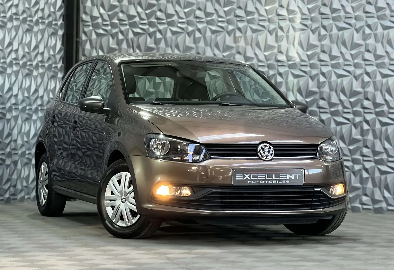 Volkswagen Polo 1.0i Comfortline/BLUETOOTH/CLIM DIGI/GARANTIE 12 M Brun - 2