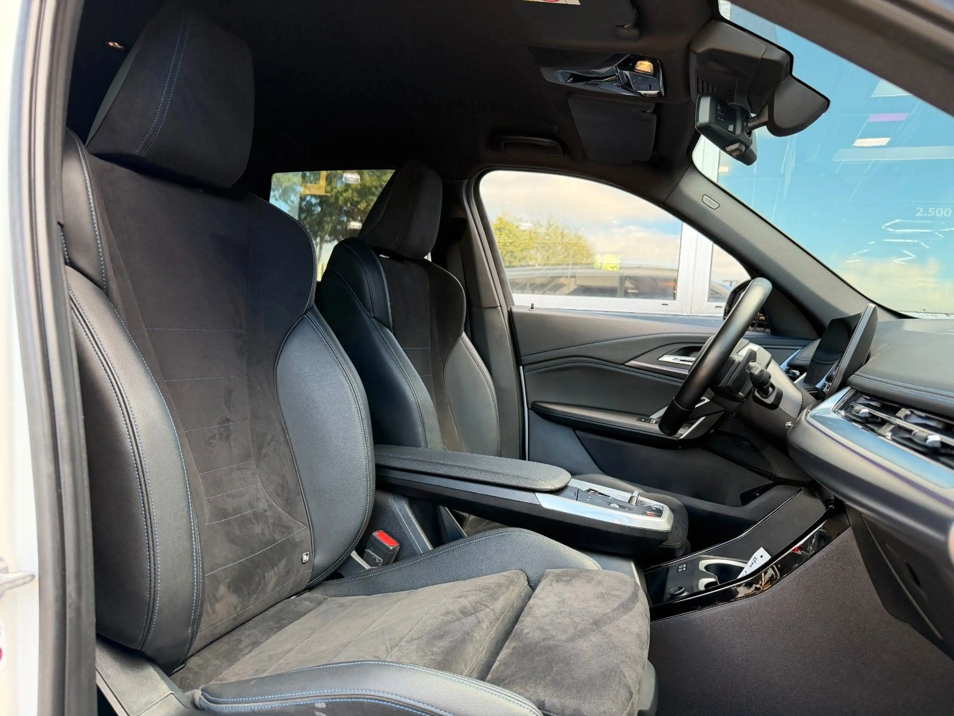 BMW X1 sDRIVE 18i A STEP. M SPORT*AHK*WIDESCREEN — photo 7