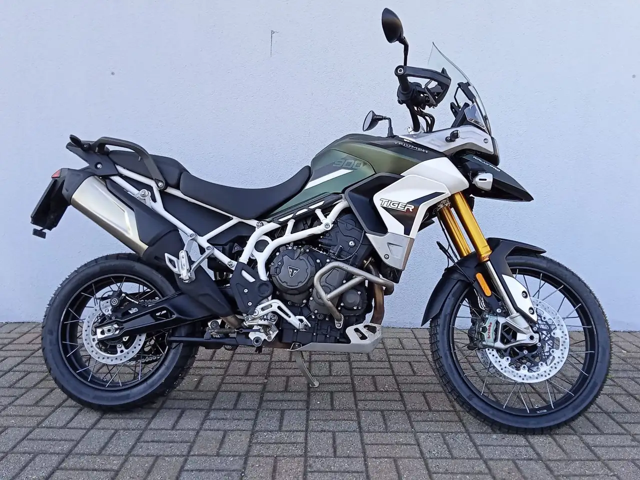 Triumph Tiger 900