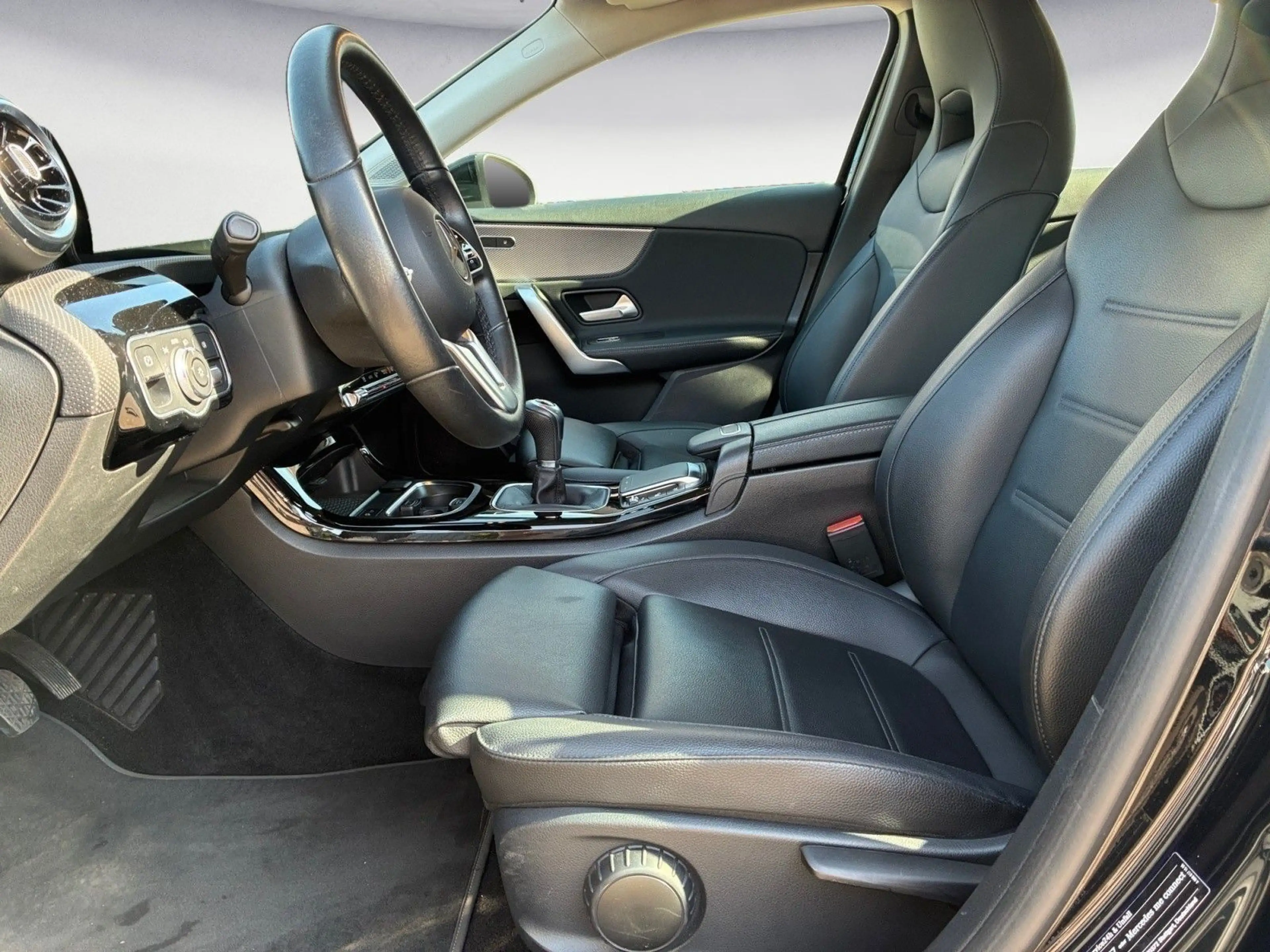 Mercedes-Benz A 200 Progessive AHK*PDC*KAMERA*NAVI*SHZ*TEMPOMA — photo 9
