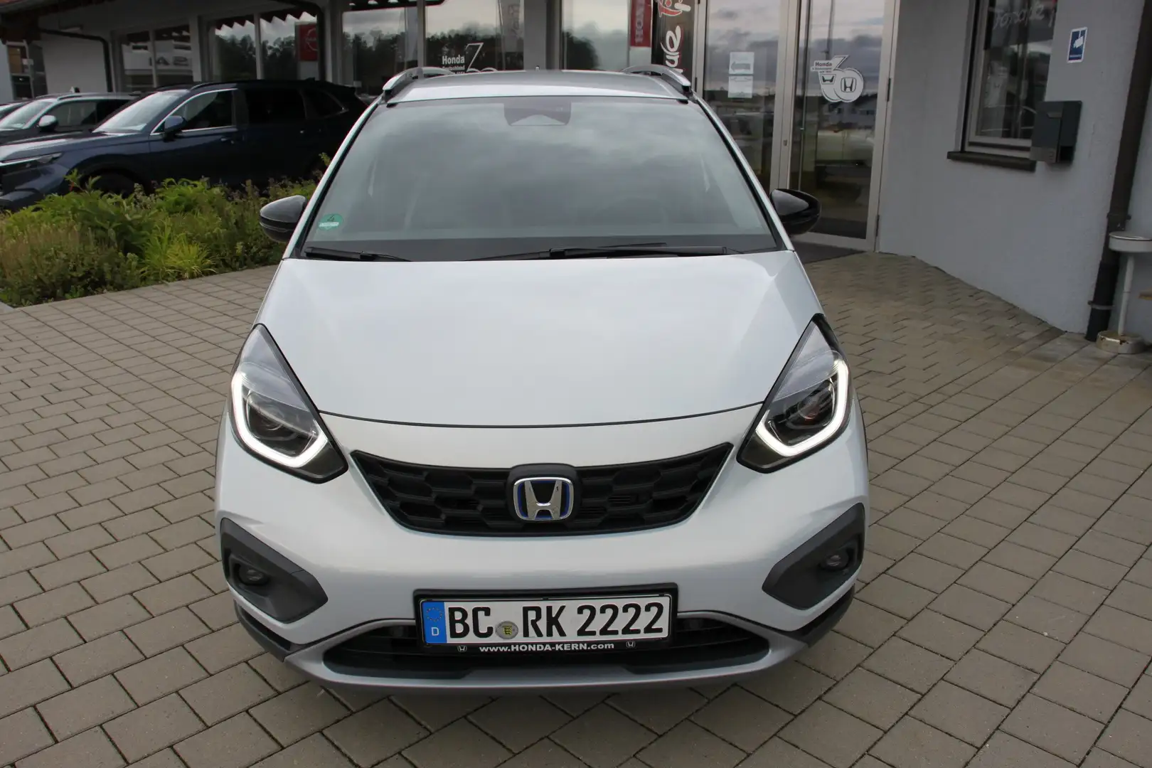 Honda Jazz 1.5 Crosstar Advance i-MMD Hybrid Weiß - 2