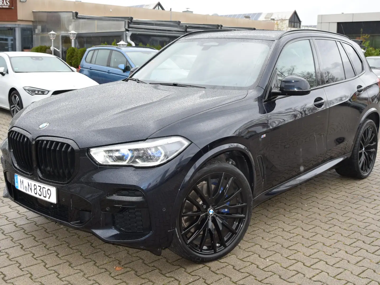 BMW X5 xDrive 30 d M Sport VOLL AUSTATUNG Schwarz - 1