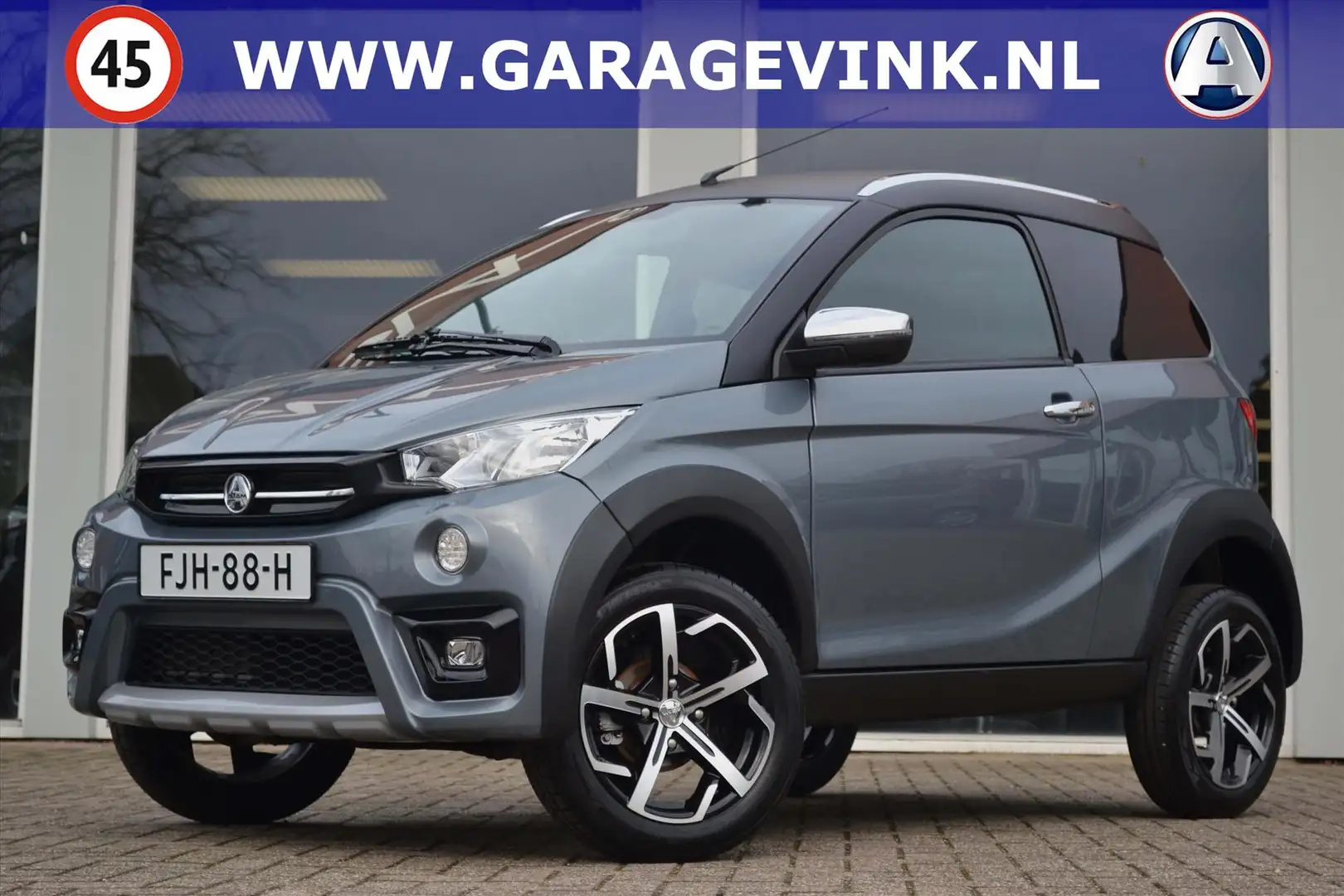 Aixam Crossover S9 incl. Airco | ABS | Achteruitrijcamera! Brommob Grau - 1