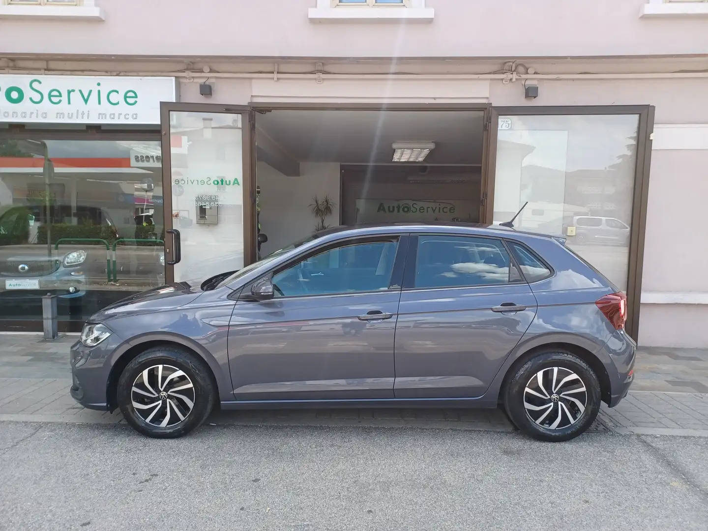 Volkswagen Polo Polo 1.0 tsi  95cv Grigio - 2