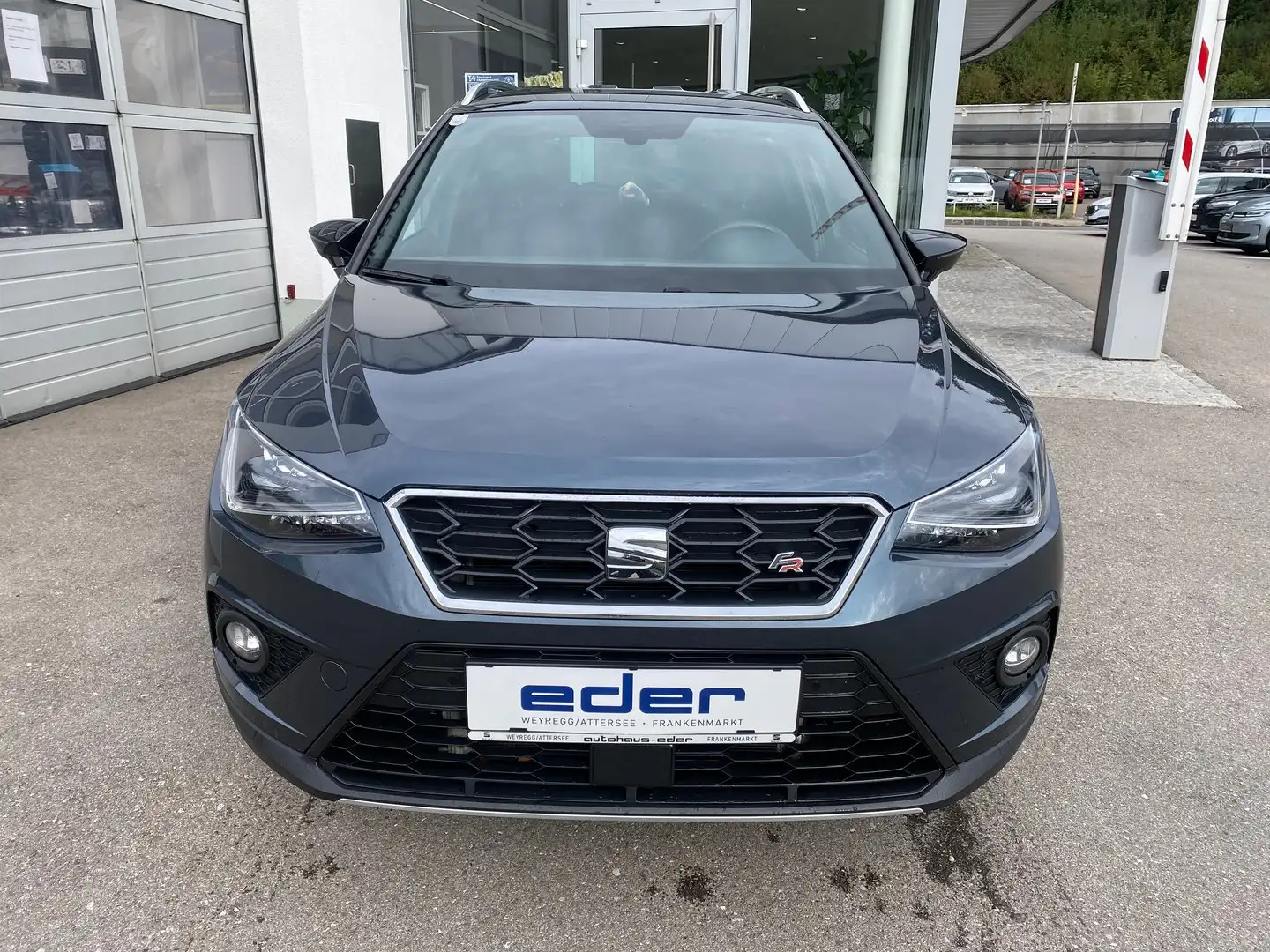 SEAT Arona FR Austria EcoTSI DSG Grau - 2