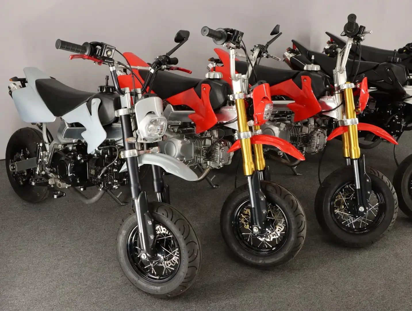 Autres Supermoto 125 Pocket| Straßenzulassung| Neufzg! Noir - 1