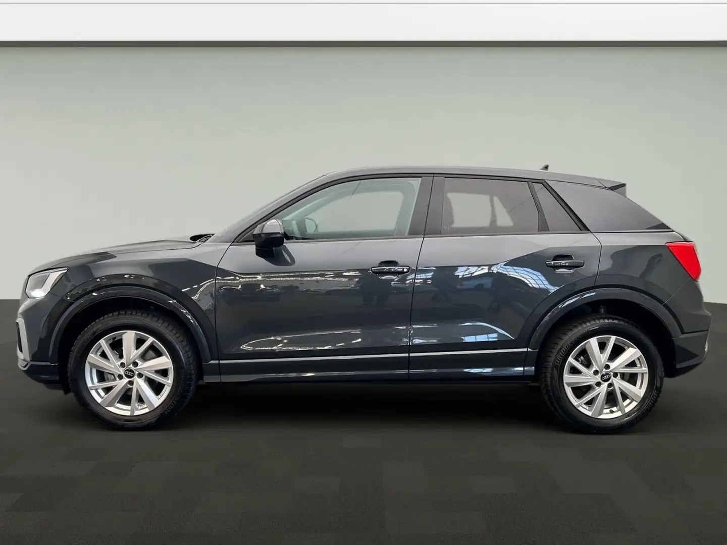 Audi Q2 35 TFSI Advanced*LED*Virtual*Vorb Navi*Sports Grey - 2