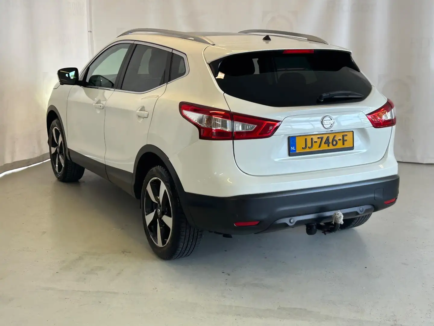 Nissan Qashqai 1.2 N-Connecta|GARANTIE|NAP|CRUISE|NAVI|TREKHAAK| Wit - 2