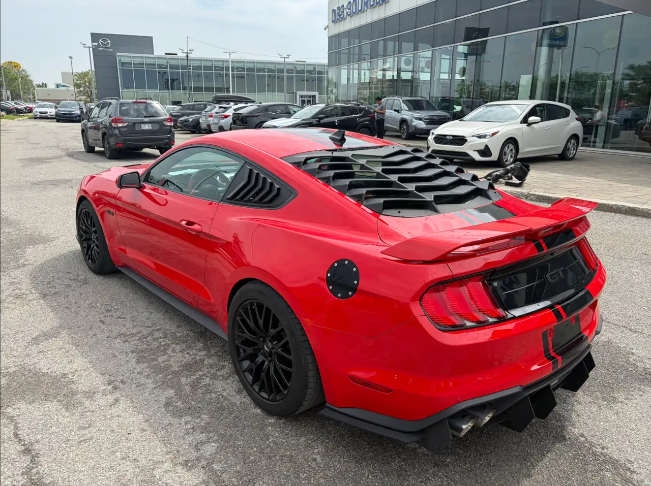 Ford Mustang photo Ford Mustang