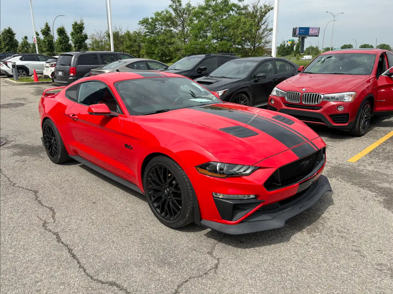 Ford Mustang photo Ford Mustang