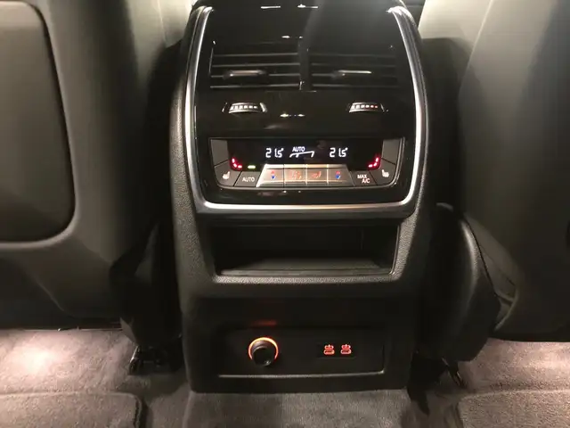 BMW XM 50e Ansicht 16