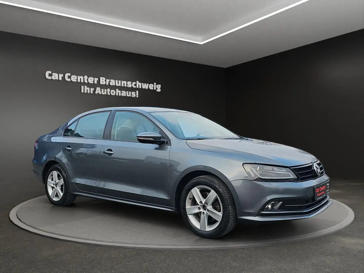 Volkswagen Jetta 1.4 TSI 92kW BMT Xenon+LED+Multi Grau - 2