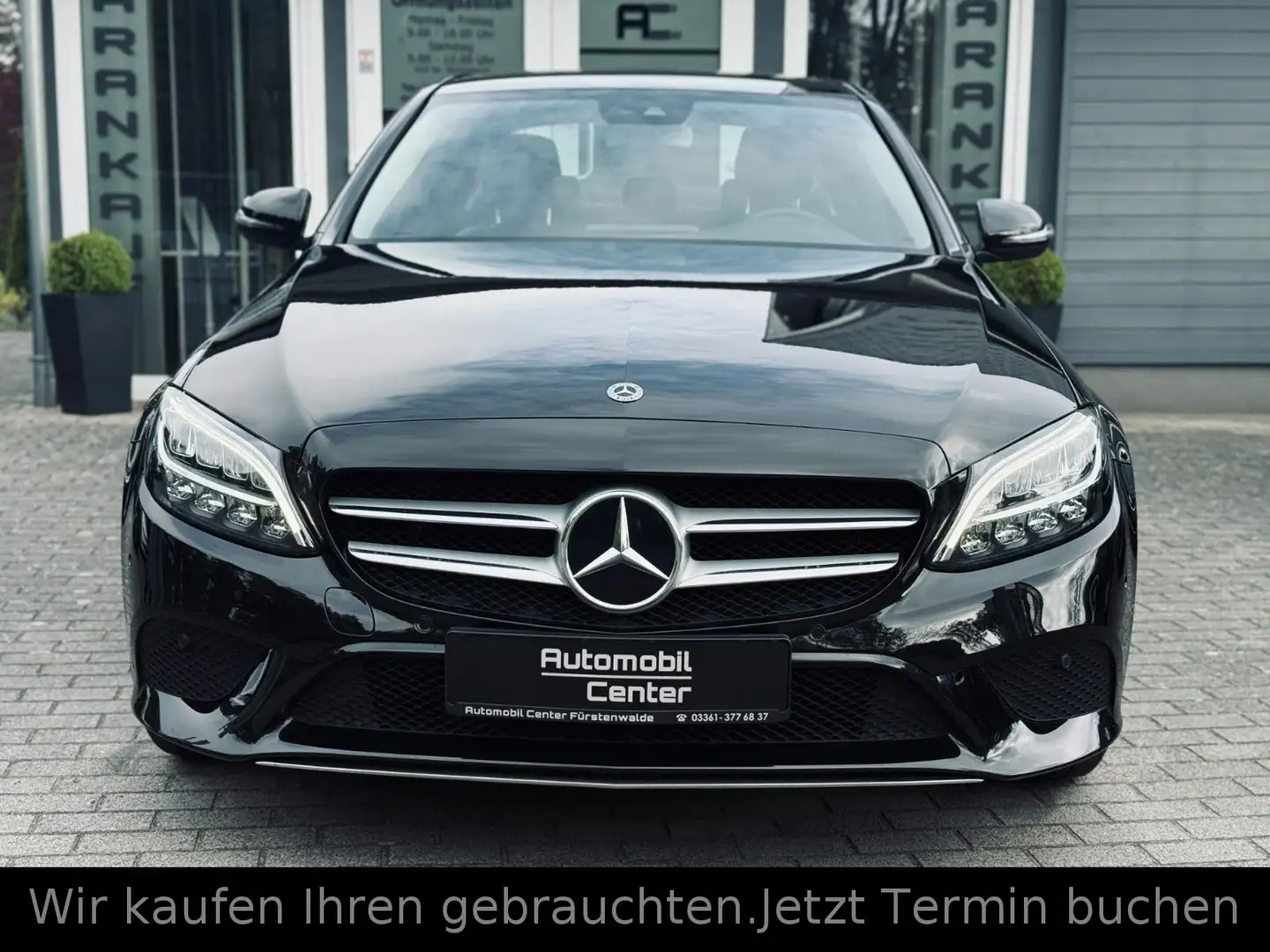 Mercedes-Benz C 180 Lim. Mopf Automatik+Navi+Kamera+LED+SHZ+LM Zwart - 2