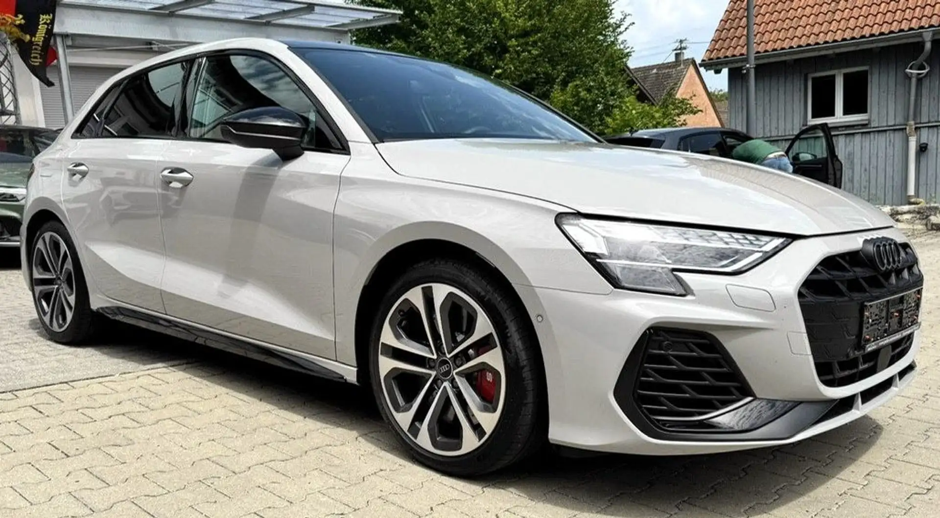 Audi S3 Sportback quattro f. VOLL PORSCHE KREIDE Grau - 2
