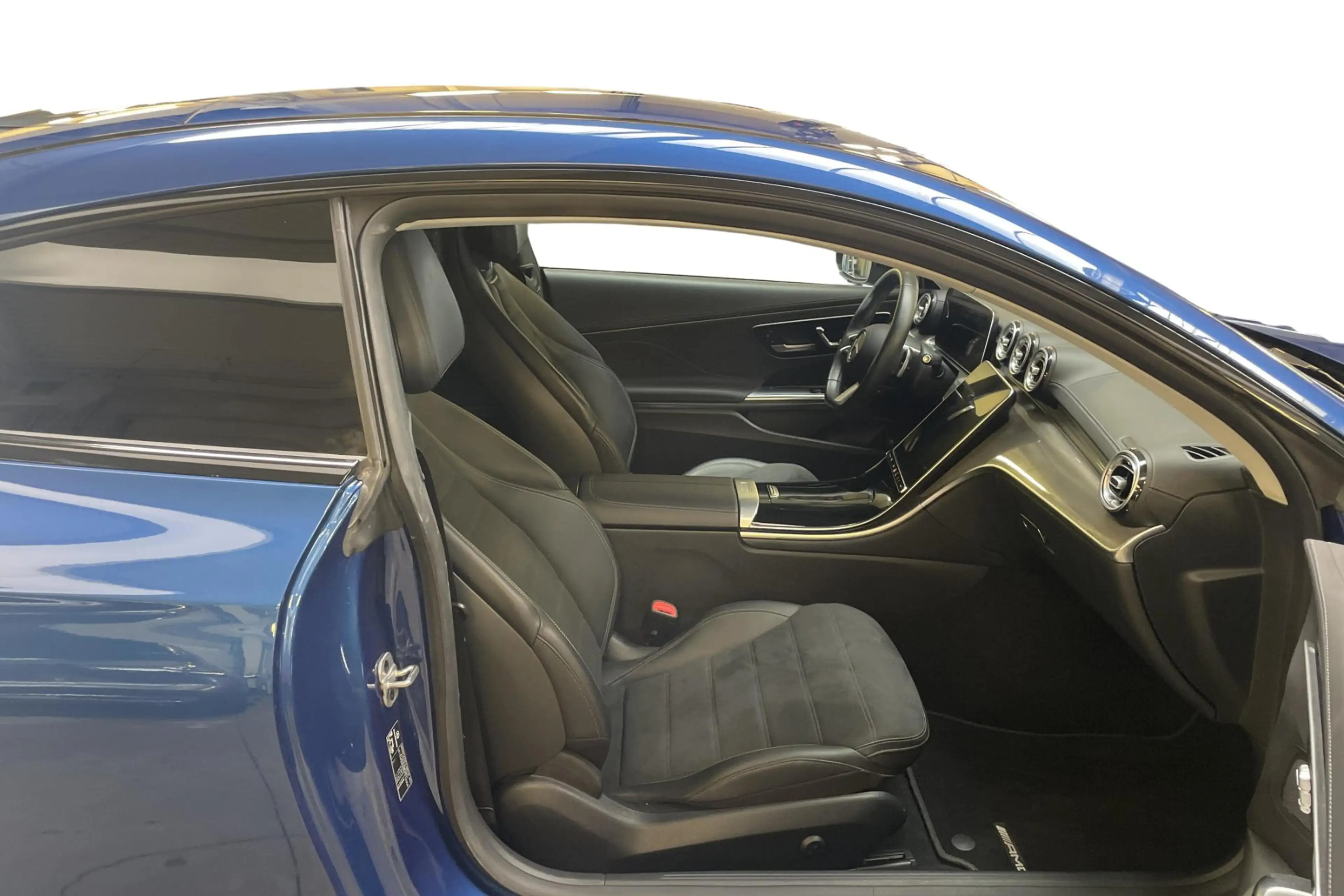 Mercedes-Benz CLE 220 Coupé CLE d AMG Line — photo 6