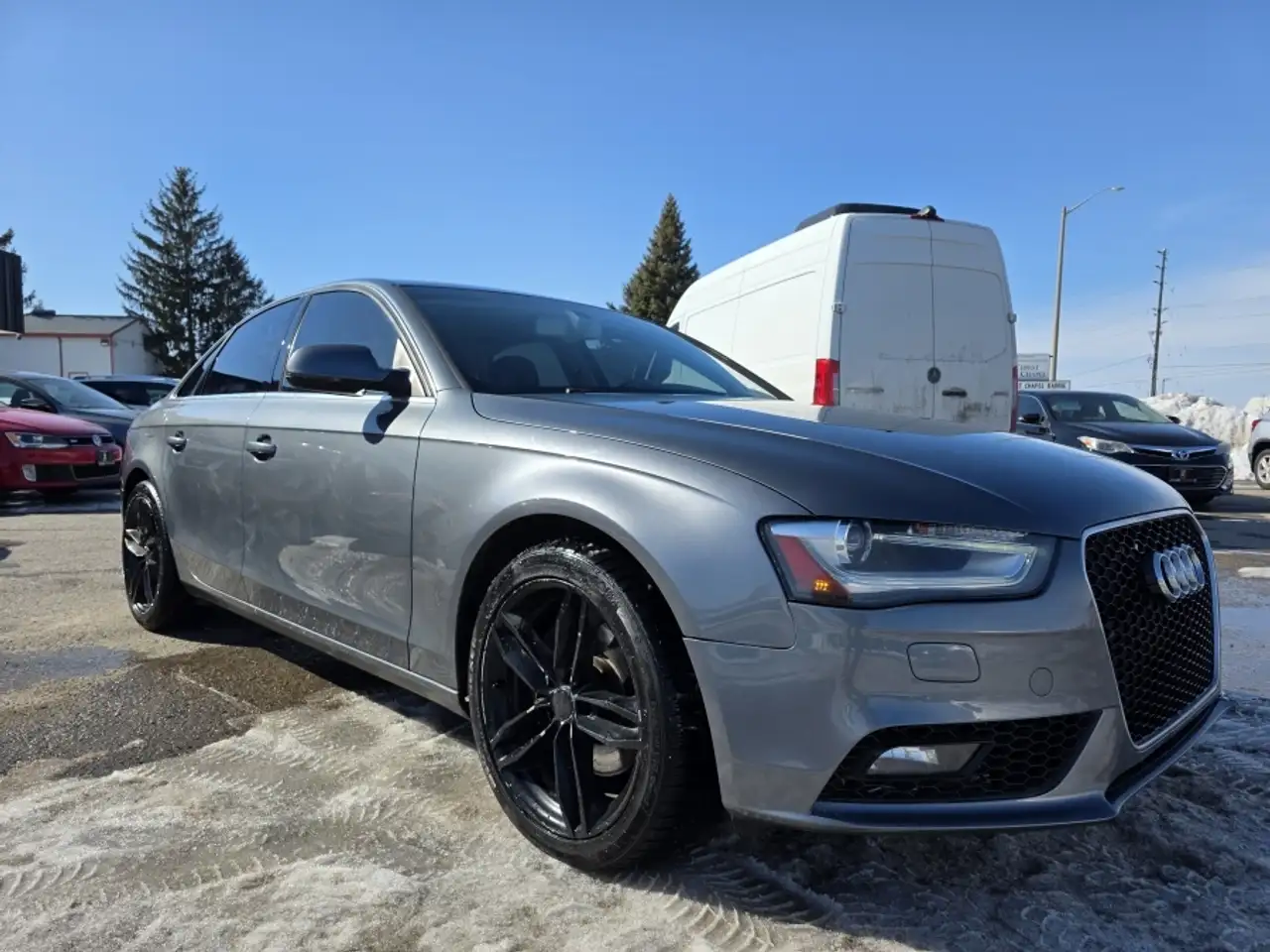 Audi A4 снимка Audi A4