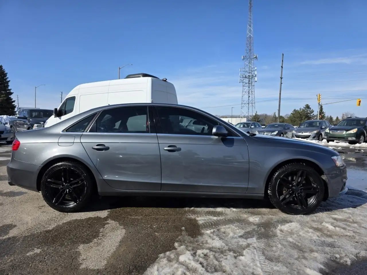 Audi A4 снимка Audi A4