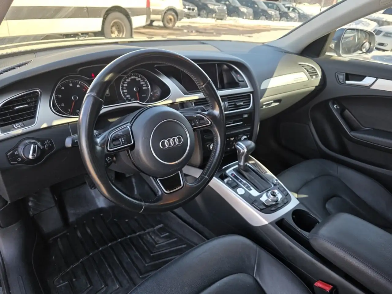 Audi A4 снимка Audi A4