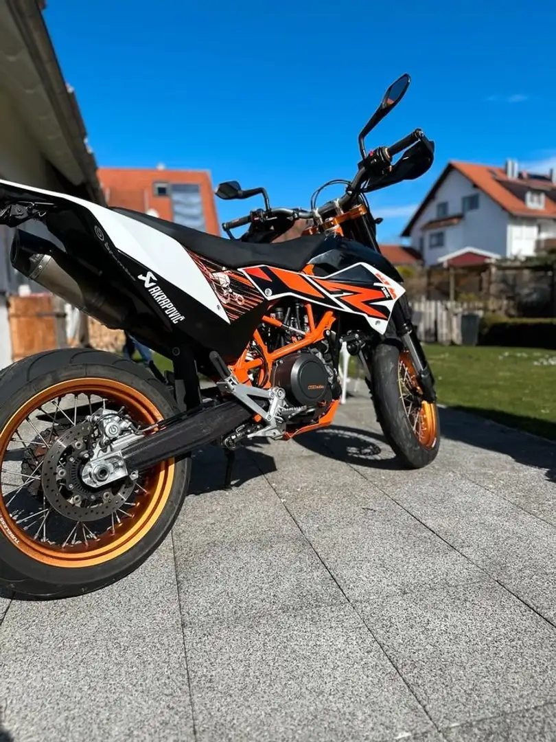 KTM 690 SMC R - 1