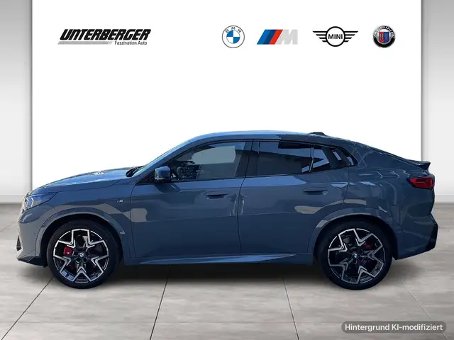 BMW X2 M view 3