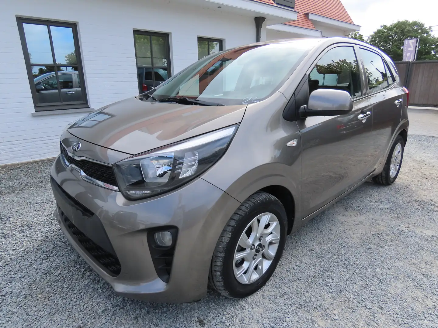 Kia Picanto 1.0i Fusion NAV/CAMERA/CLIM Beige - 1