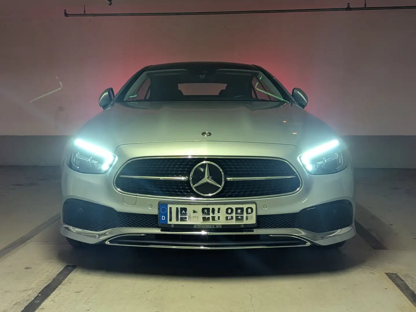 Mercedes-Benz E 200 E-Klasse Coupe Coupe 9G-TRONIC Avantgarde Silver - 1