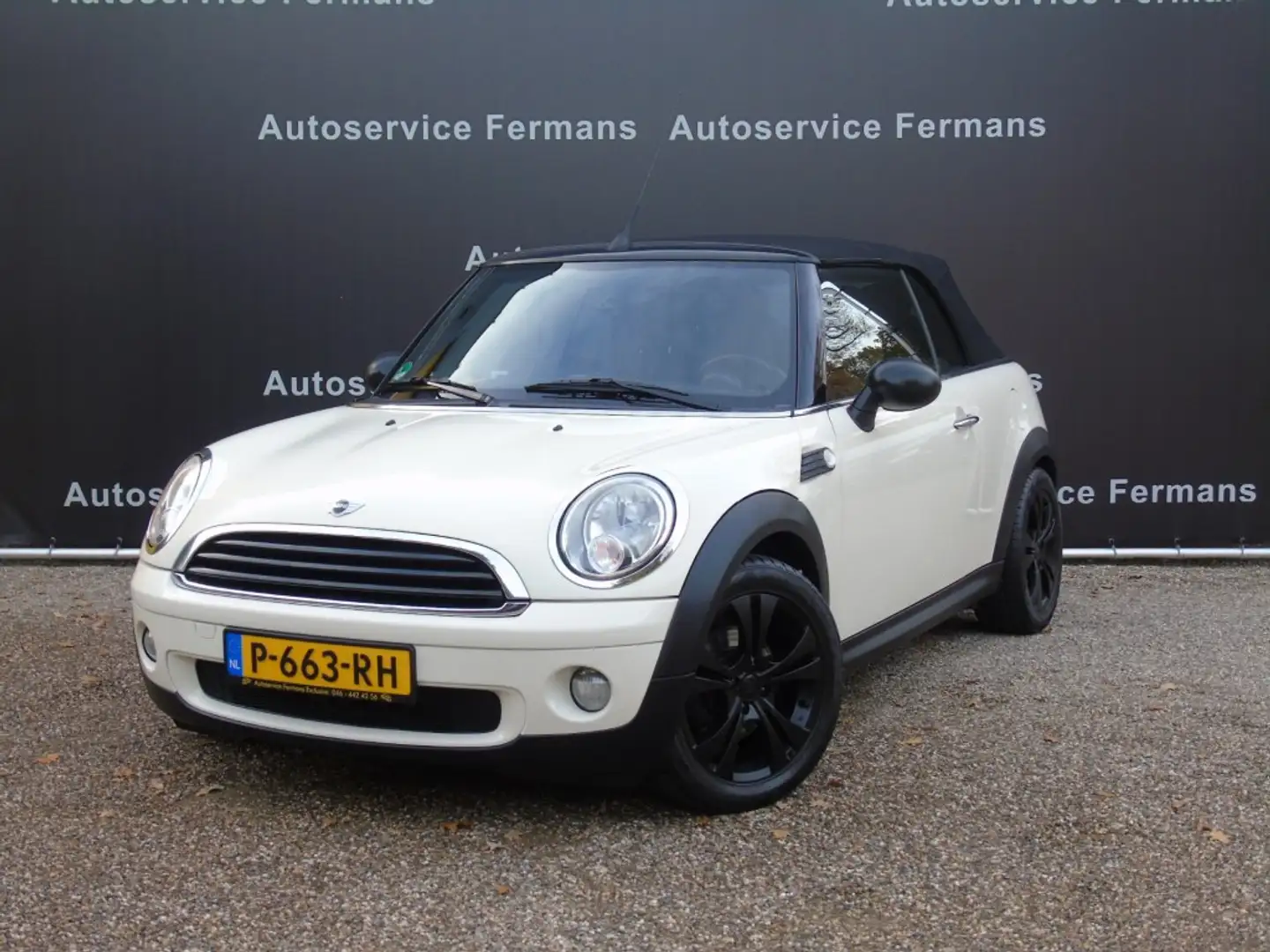 MINI One 1.6 Cabrio - PDC- Black edition - Airco Blanc - 1
