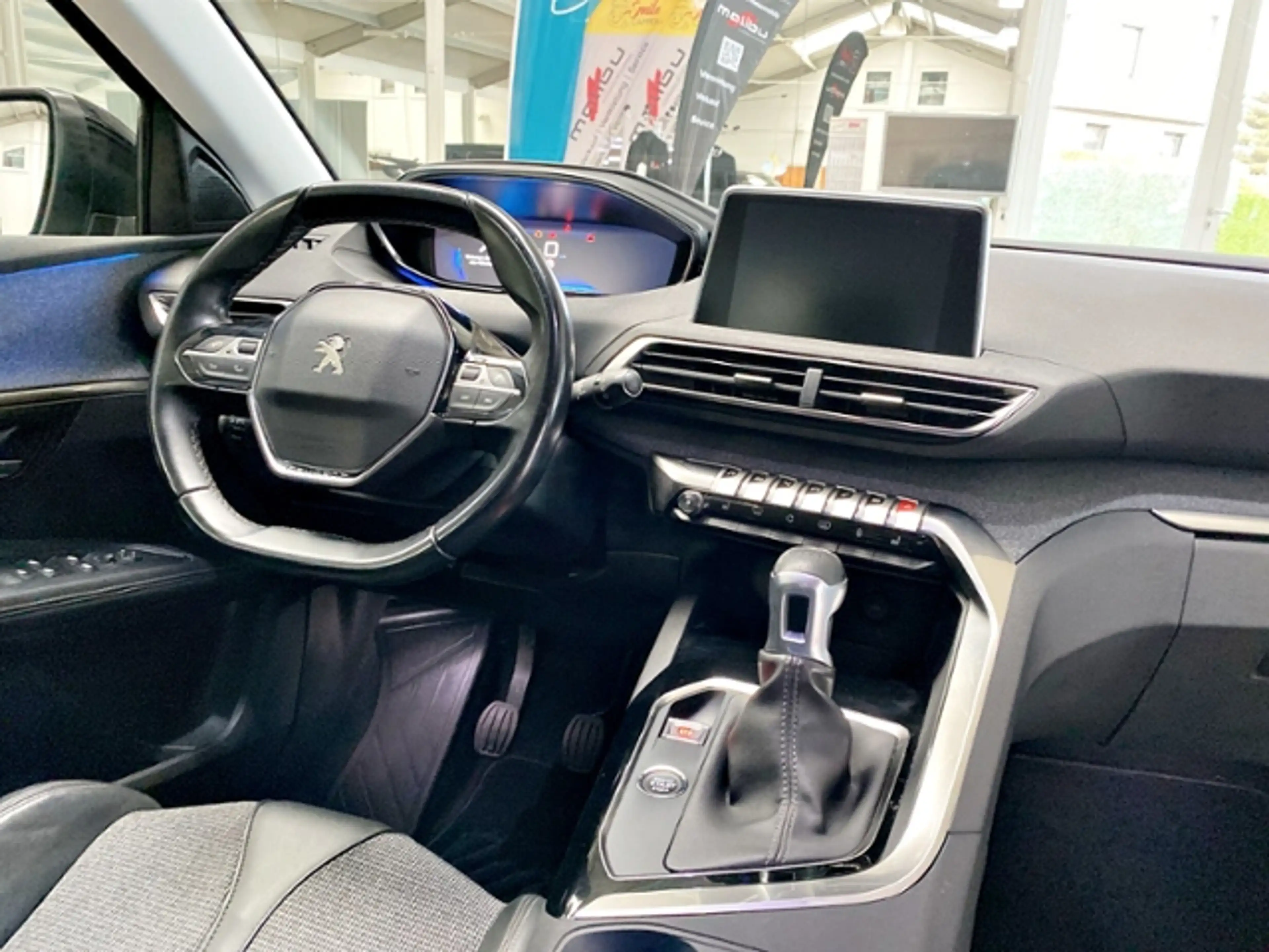 Peugeot 5008 Allure — photo 15