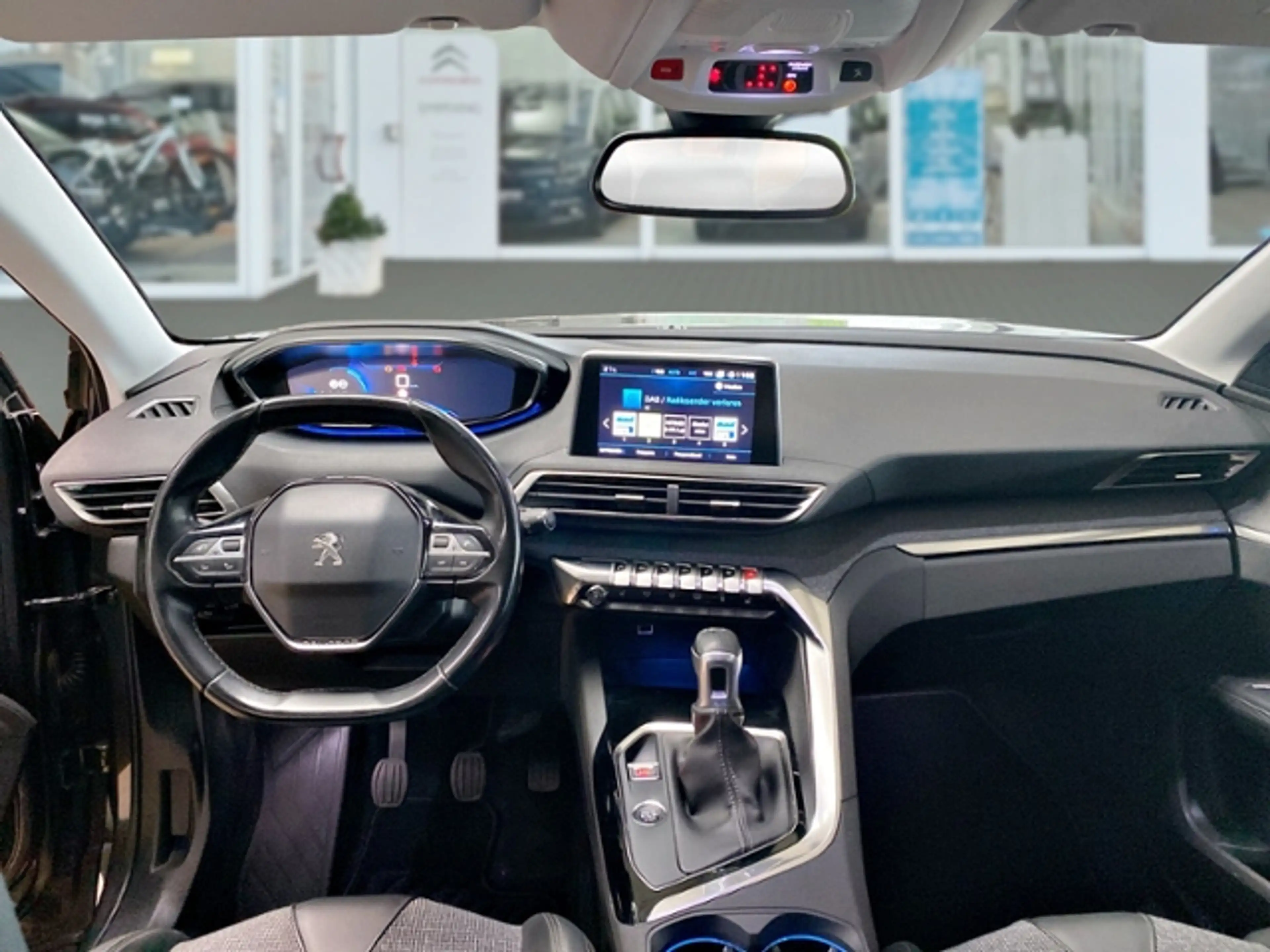 Peugeot 5008 Allure — photo 12