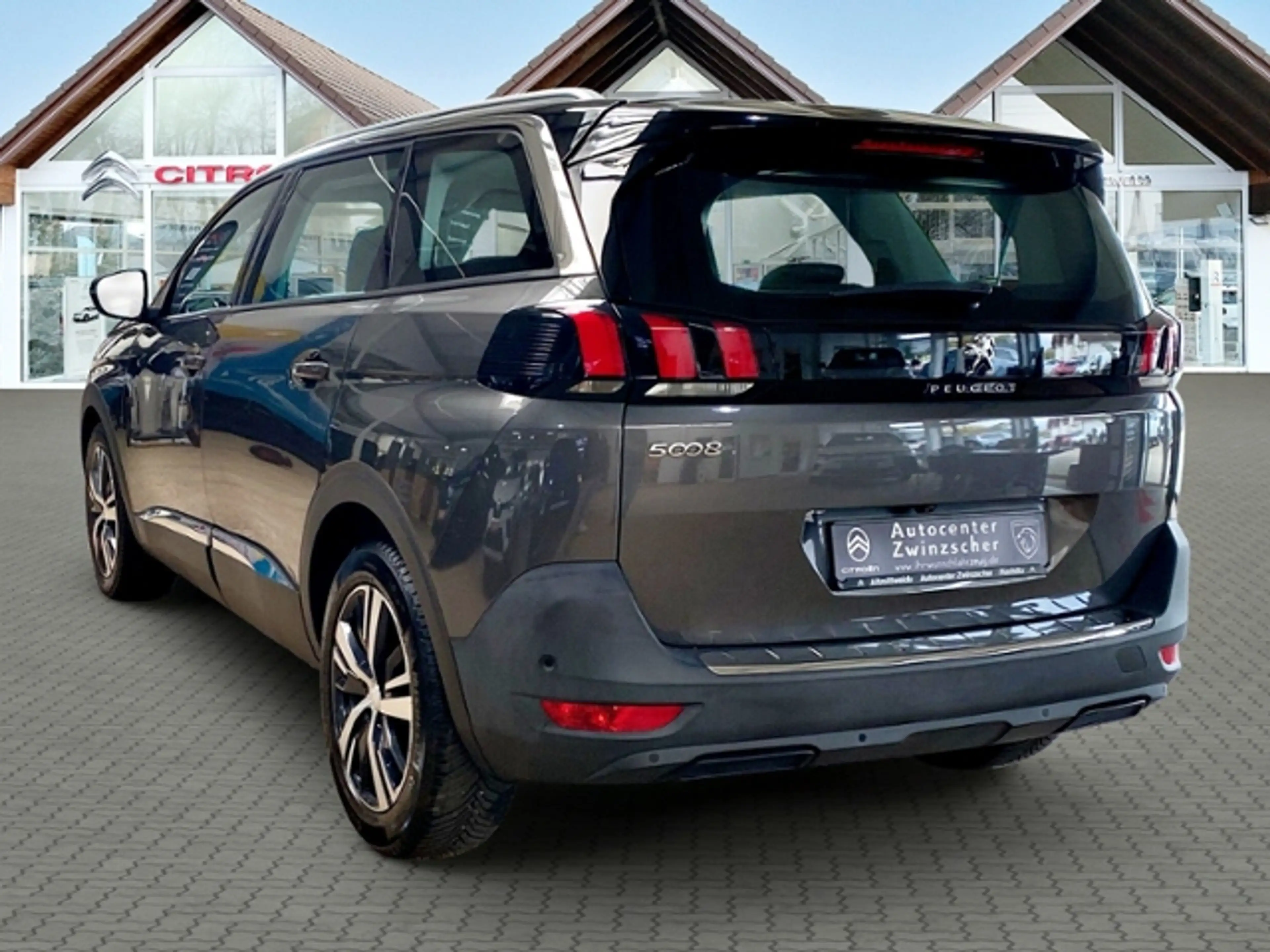 Peugeot 5008 Allure — photo 2