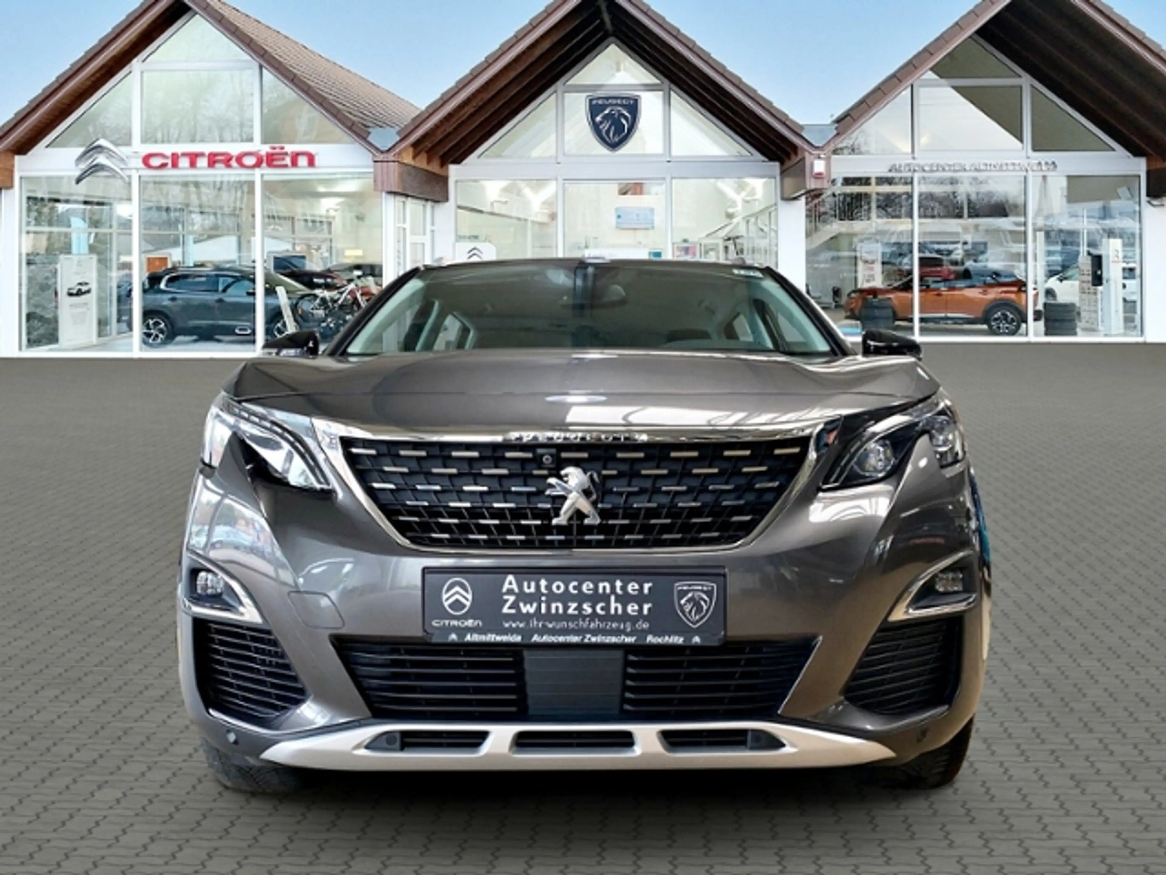 Peugeot 5008 Allure — photo 6
