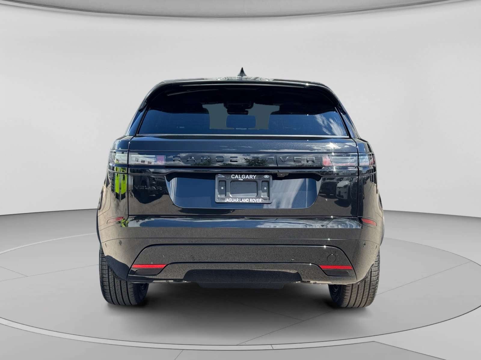 2026 Land Rover Range Rover Velar P340 Dynamic SE — снимка 4
