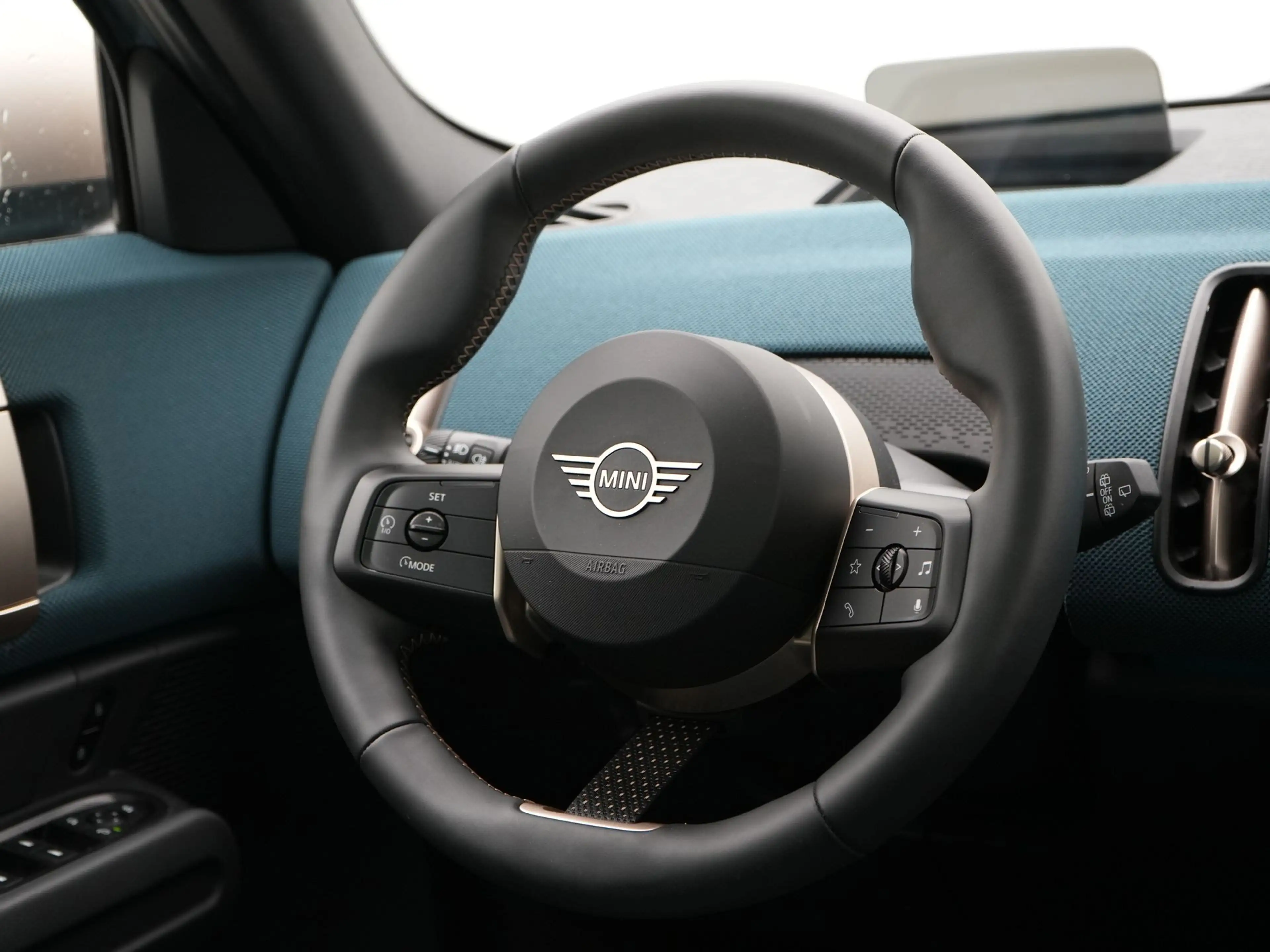 MINI Countryman C Favoured Pakket M — photo 2