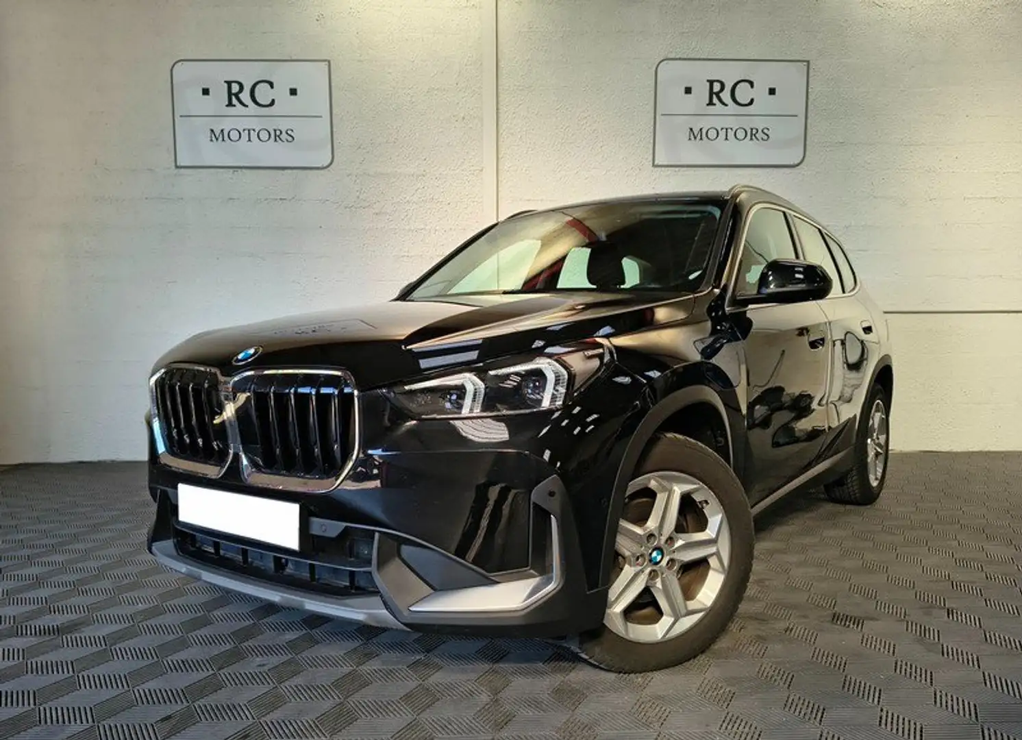 BMW X1 xDrive25e 245 ch. Business design Noir - 1