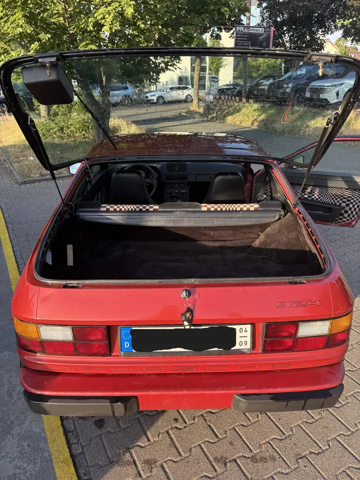 Porsche 924, foto 3