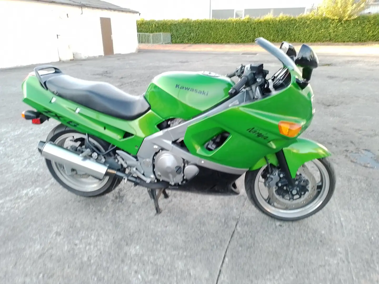 Kawasaki Ninja ZX-6R ZX-10 Verde - 2