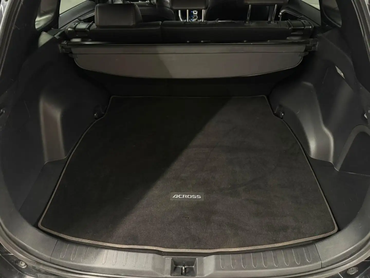 Suzuki Across 2.5 PHEV E-FOUR E-CVT flash Schwarz - 2