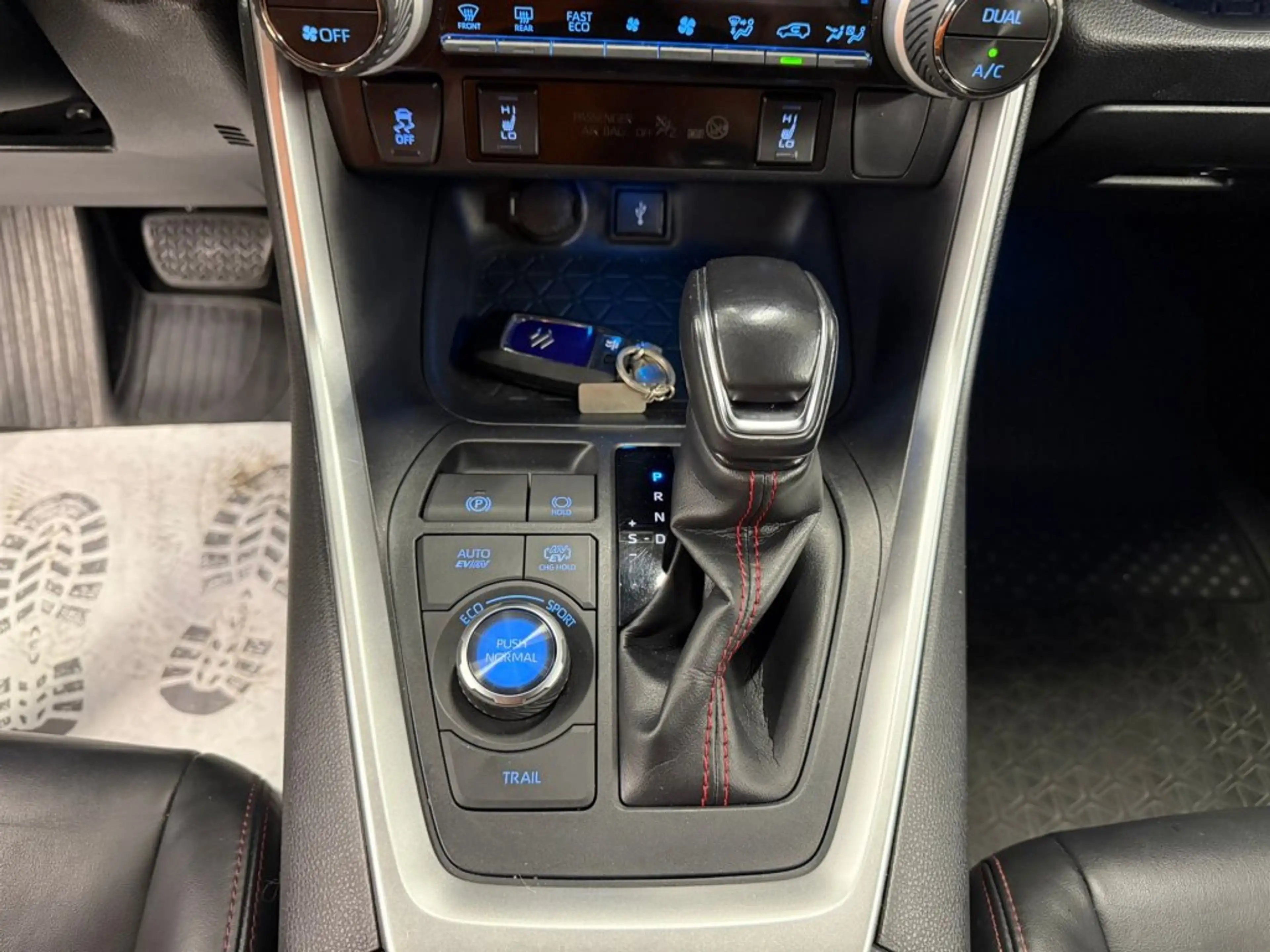 Suzuki Across 2.5 PHEV E-FOUR E-CVT flash — photo 15